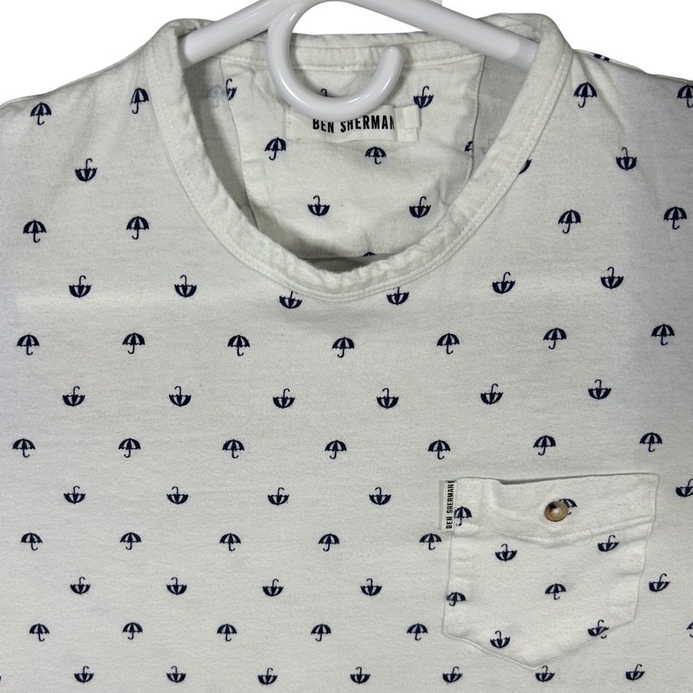 Ben Sherman Men's Large White Umbrella Print Short‎ Sleeve Pocket T-Shirt AOP